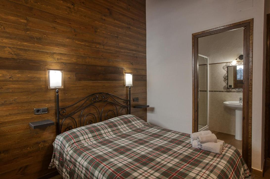 Pensjonat Nastura Casa Rural L'Art Rupit Zewnętrze zdjęcie